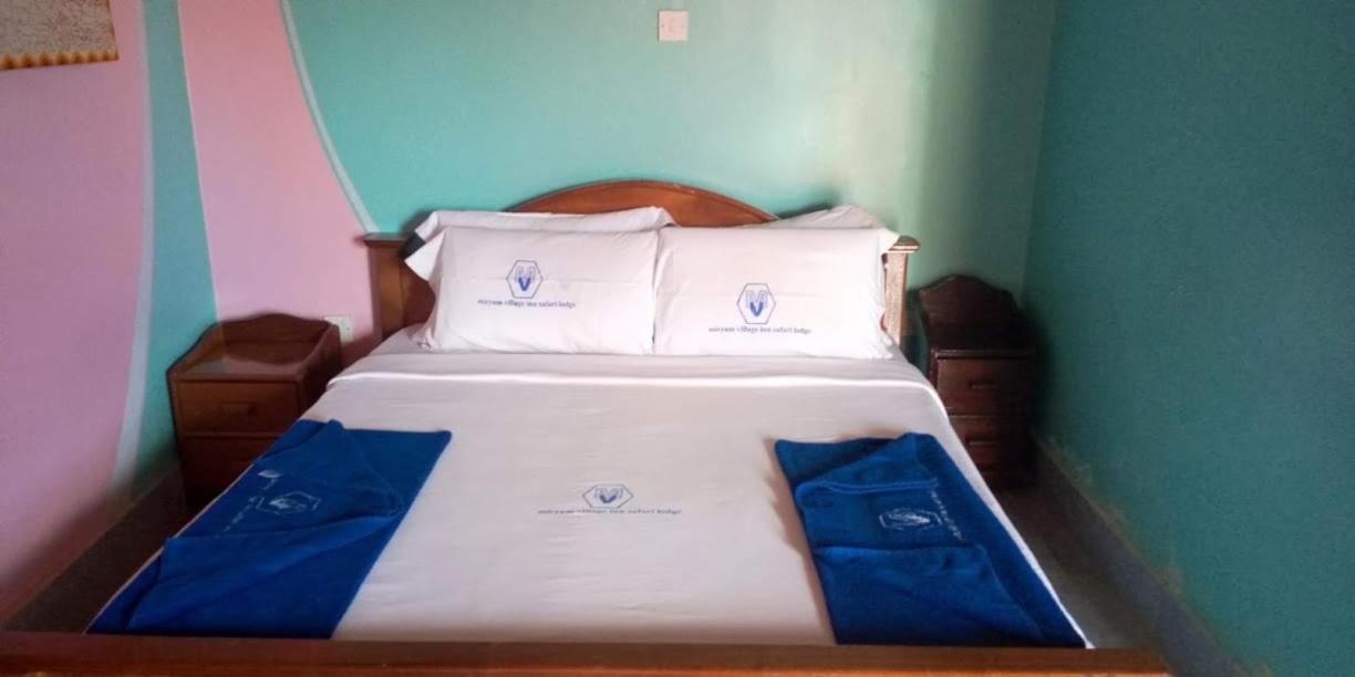 Miryams Village Inn Safari Lodge Sultan Hamud Exteriér fotografie